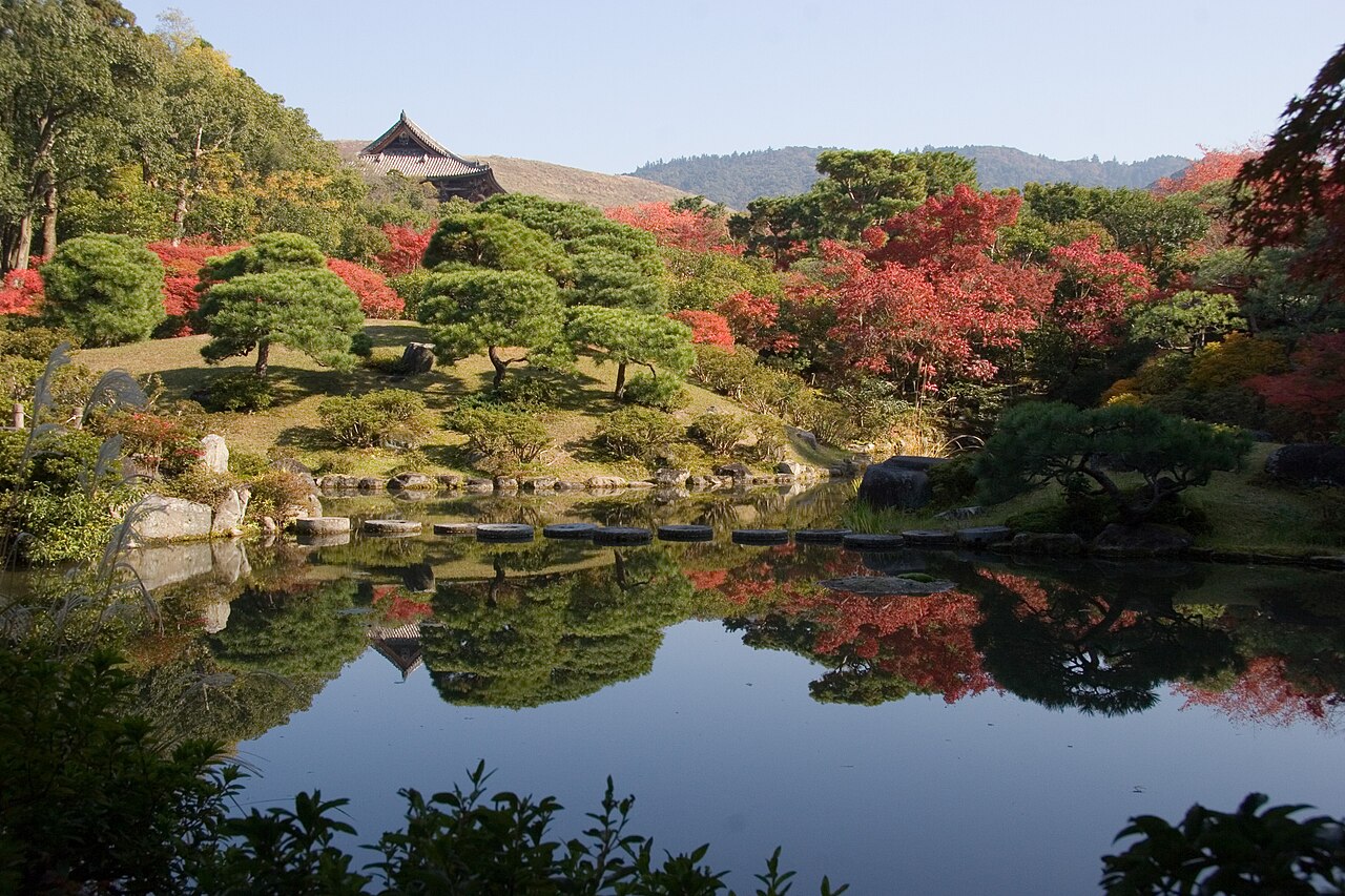 이스이엔 정원과 도다이지 난다이몬